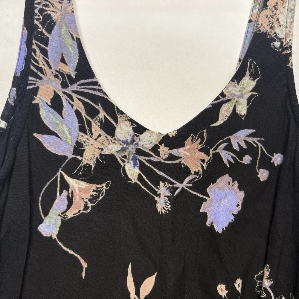 Free People Intimately Women's Size XS Black Floral V-Neck Ruffle Sleeveless Top